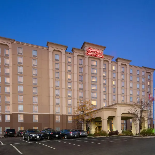 Hampton Inn & Suites by Hilton Toronto Airport exterior