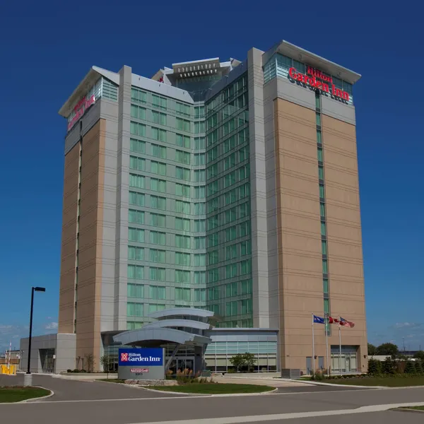 Hilton Garden Inn Toronto Airport exterior